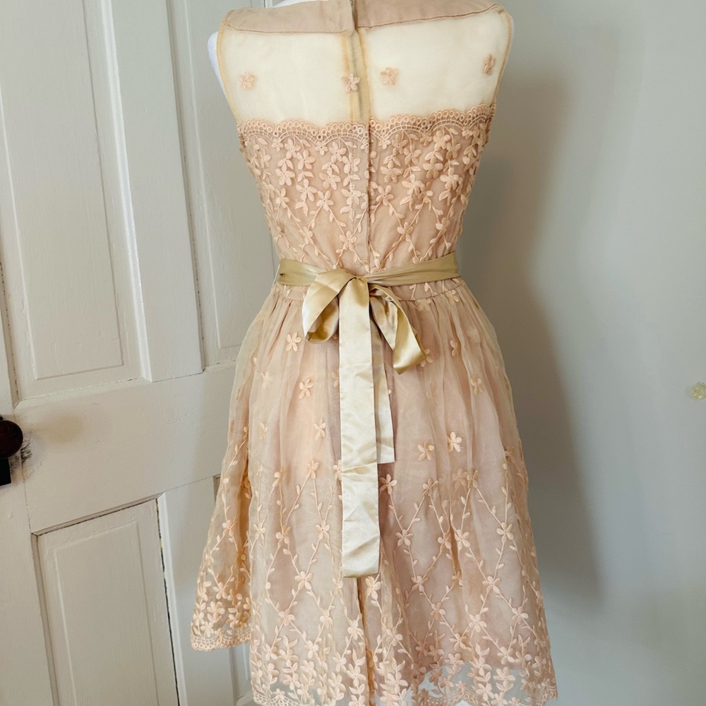 Marc Jacobs Vintage Peach Silk Embroidered Dress L Fair Condition - Picture 6 of 16